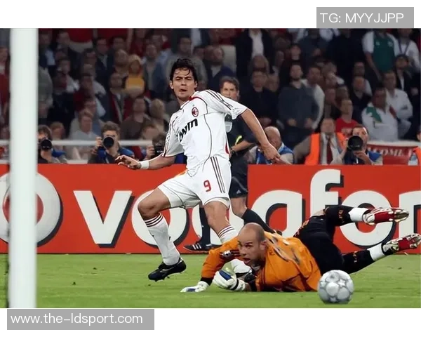 张瑷晖越位位置干扰防守打入生涯首球边裁果断判罚引发争议